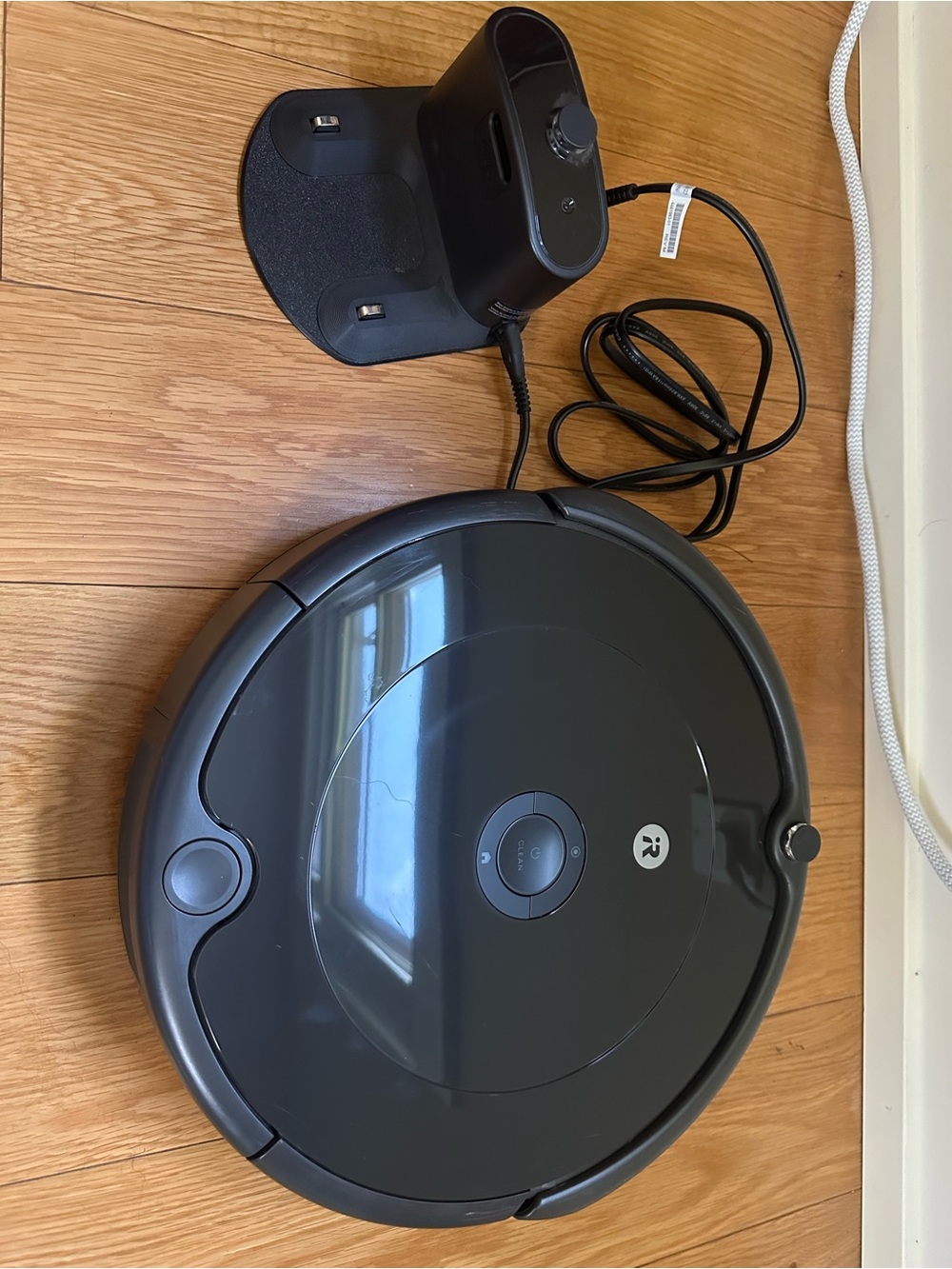 Roomba Robot Vacuum - Black